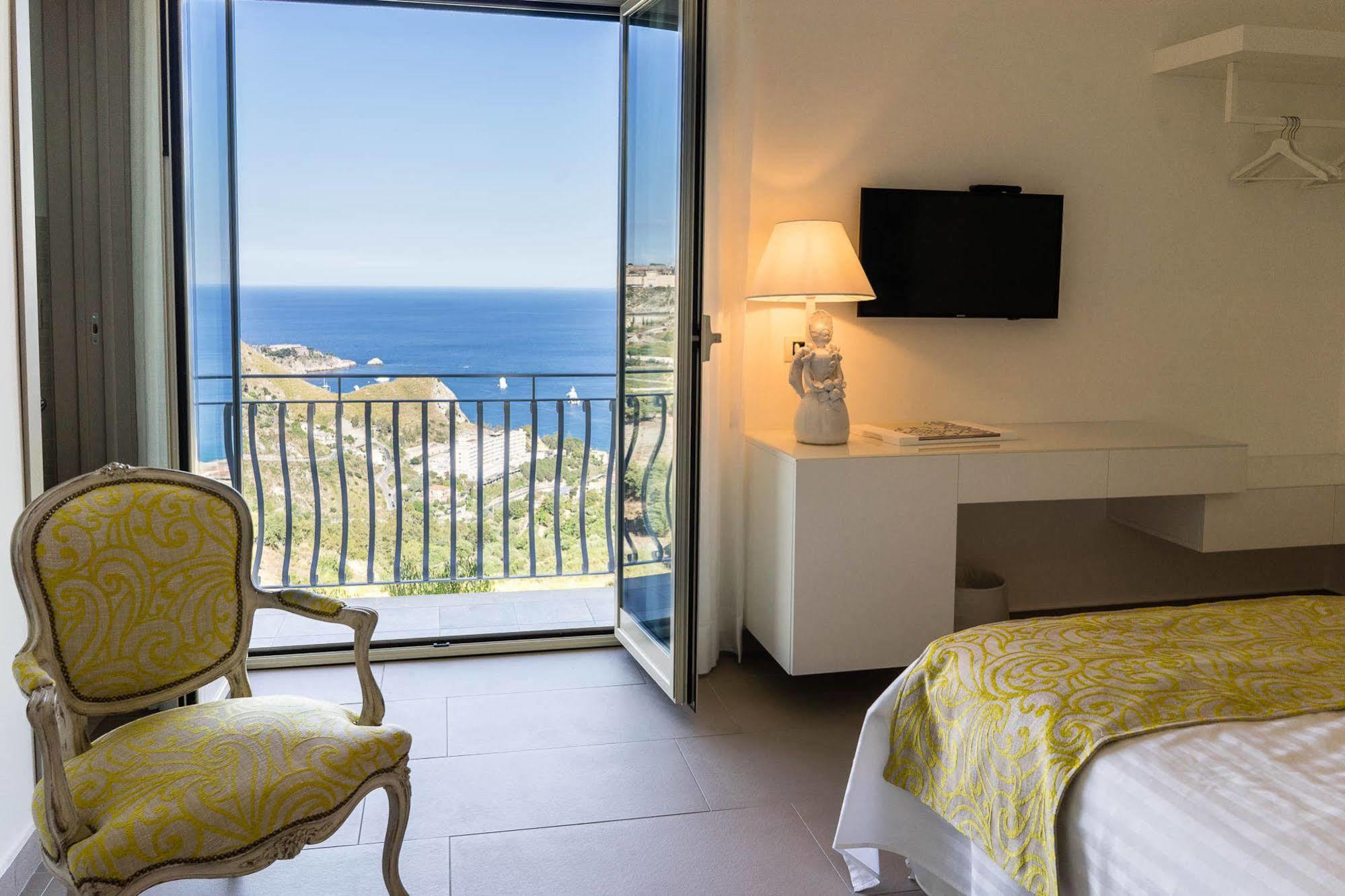 Sciccosa Guest House Taormina Eksteriør billede