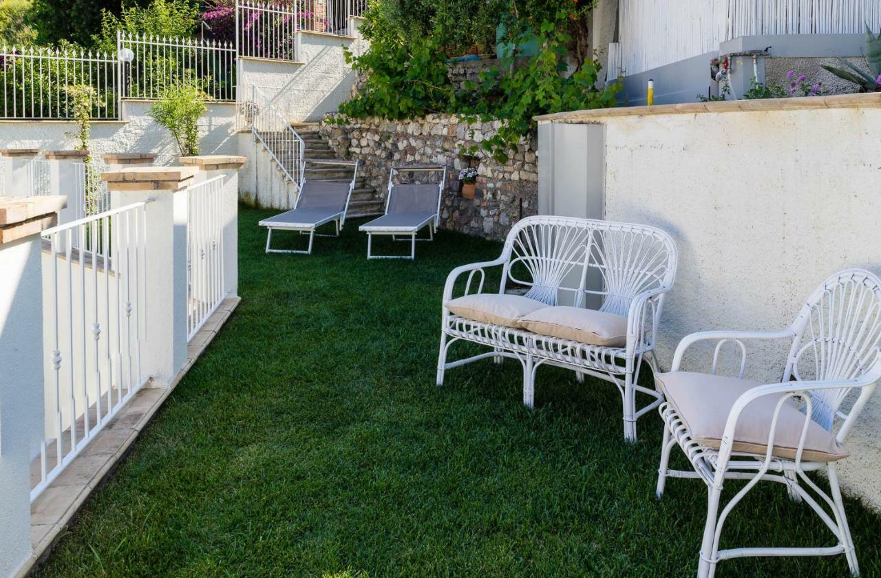 Sciccosa Guest House Taormina Eksteriør billede
