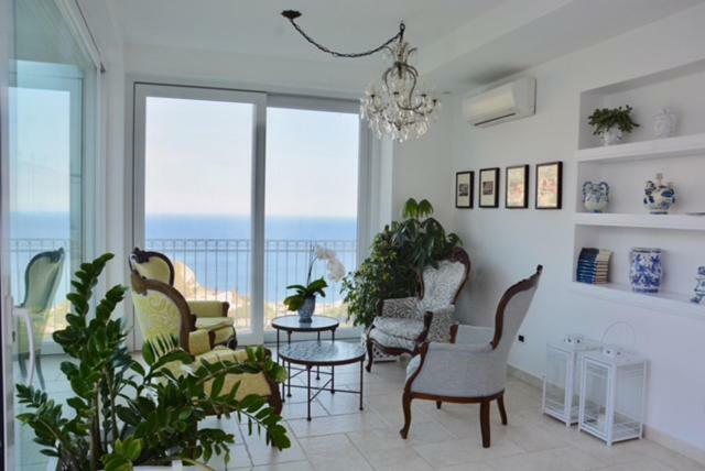 Sciccosa Guest House Taormina Eksteriør billede
